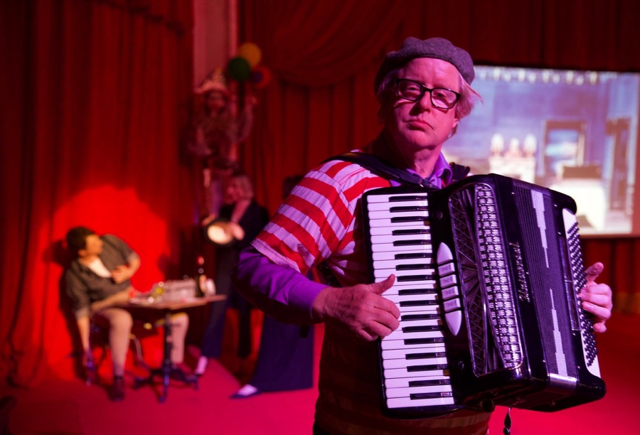 Bob Baker Marionette Theater, Los Angeles